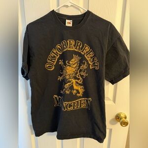 Vintage Black Oktoberfest München Tee